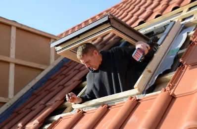 Pose de fenêtres de toit Velux à Blumeray